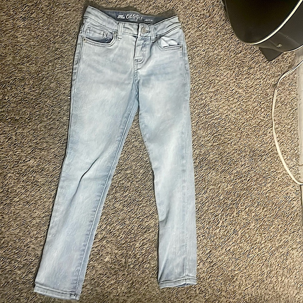 These are Cat & Jack skinny jeans in a 6x girls.